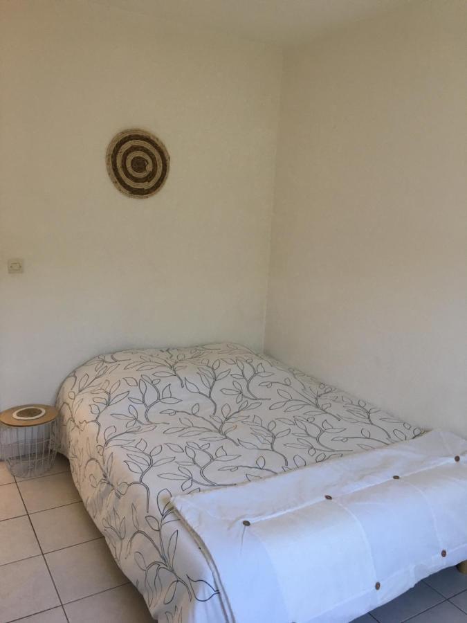 De La Clape A La Mer Mon Petit Pavillon Labellise - F2- Piscine Commune - Wifi Gratuit- Parking Prive - Arrivee Autonome - 800 M Plage - Grande Terrasse Abritee Vent - Saint-Pierre-la-Mer  Exteriör bild